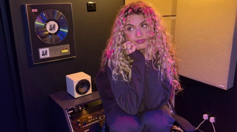 Antigoni για αντιδράσεις: «Εγώ αγαπάω την Κύπρο..Άστους να λαλούν» [βίντεο]